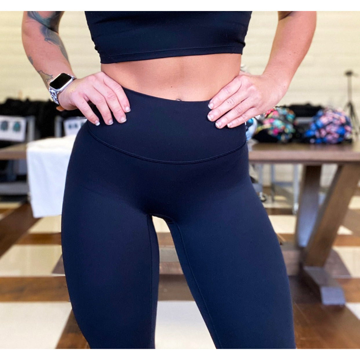 Looking good from all angles in the new Mia Legging. #eladay