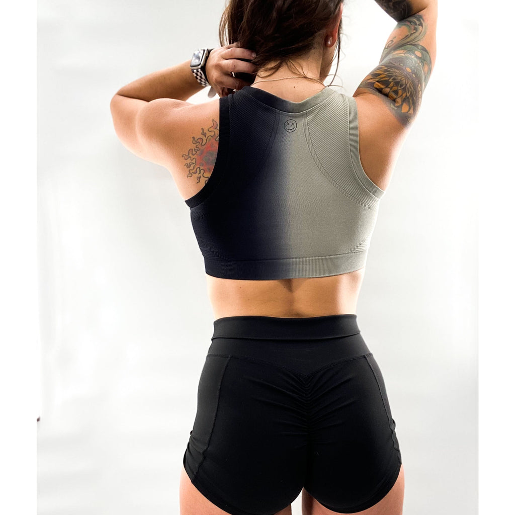 Salty Savage Ladies Seamless Spliced Sports Bra | Black/Gray - Salty Savage - Sports Bra