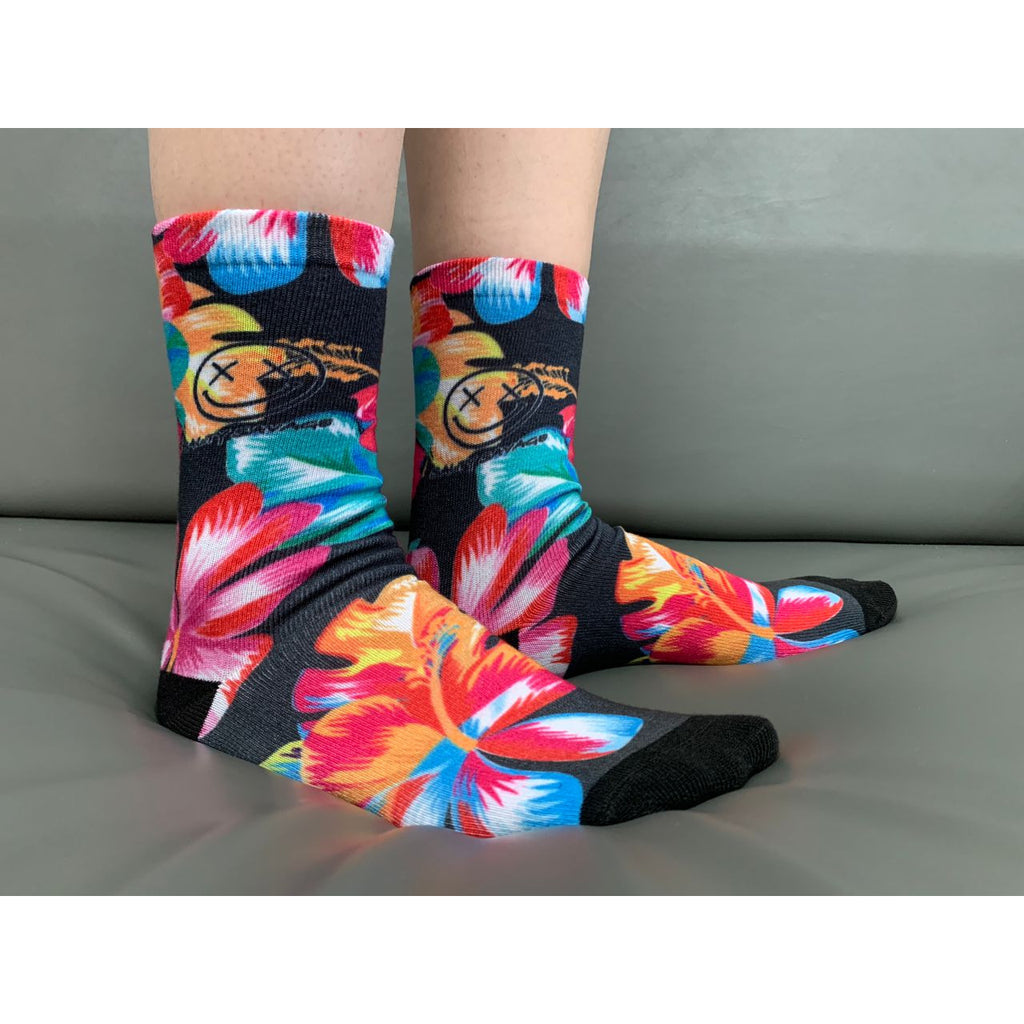Salty Savage Unisex OG Smile Crew Socks | Hawaiian Flowers - Salty Savage - Socks
